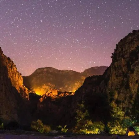 Butterfly Valley Glamping Luxusní stan Oludeniz