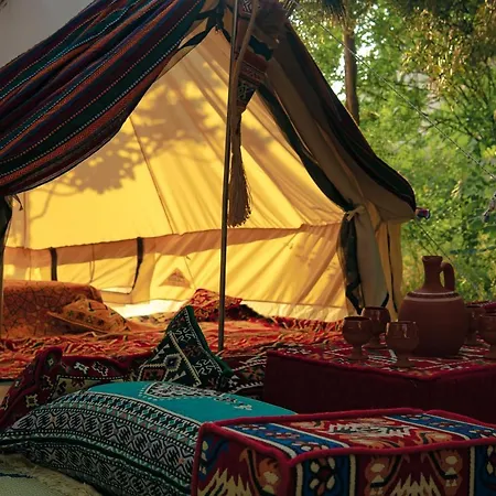 Luxusní stan Butterfly Valley Glamping Oludeniz